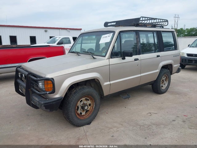 45186702 :رقم المزاد ، JACCH58R1M8903995 vin ، 1991 Isuzu Trooper مزاد بيع