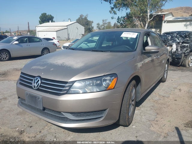 Продаж на аукціоні авто 2015 Volkswagen Passat 1.8t Wolfsburg Edition, vin: 1VWAT7A32FC040484, номер лоту: 45186743
