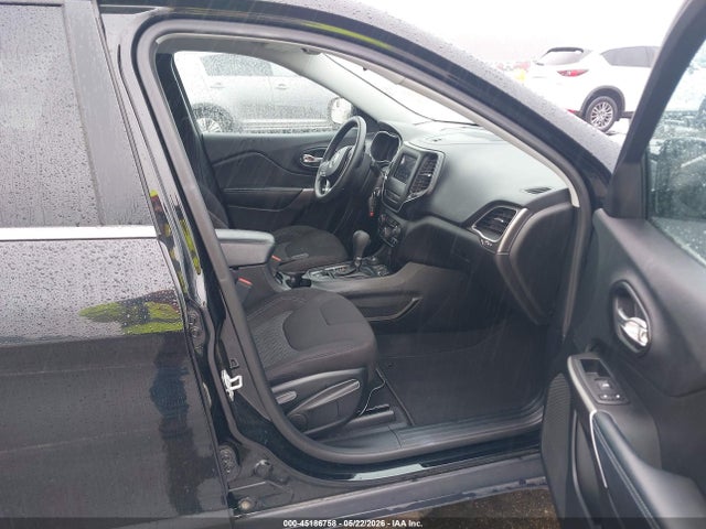 2019 Jeep Cherokee Latitude 4x4 მანქანა იყიდება აუქციონზე, vin: 1C4PJMCB5KD449525, აუქციონის ნომერი: 45186758