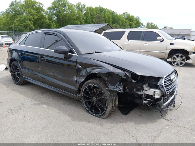 45186777 :رقم المزاد ، WAUJ8GFF5H1049666 vin ، 2017 Audi A3 2.0t Premium مزاد بيع