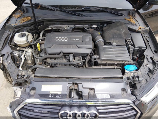 45186777 :رقم المزاد ، WAUJ8GFF5H1049666 vin ، 2017 Audi A3 2.0t Premium مزاد بيع