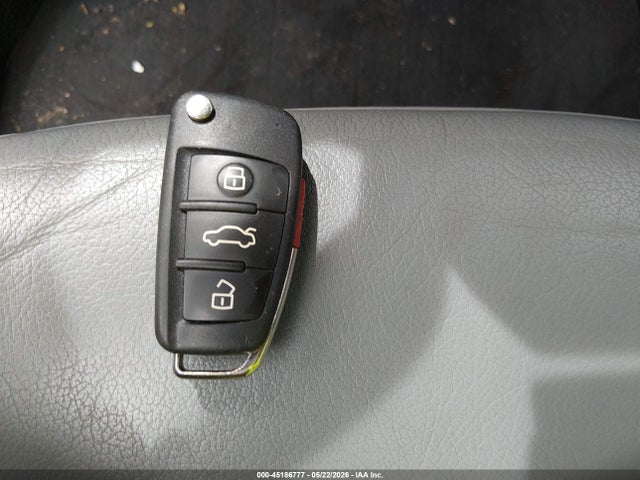45186777 :رقم المزاد ، WAUJ8GFF5H1049666 vin ، 2017 Audi A3 2.0t Premium مزاد بيع