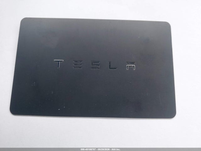 5YJ3E1EB1JF188285 Tesla Model 3 Long Range/performance