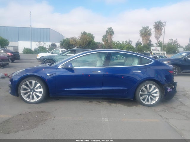 5YJ3E1EB1JF188285 Tesla Model 3 Long Range/performance