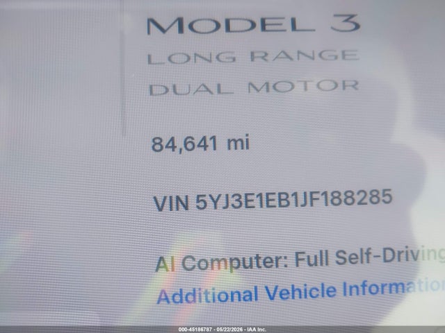5YJ3E1EB1JF188285 Tesla Model 3 Long Range/performance