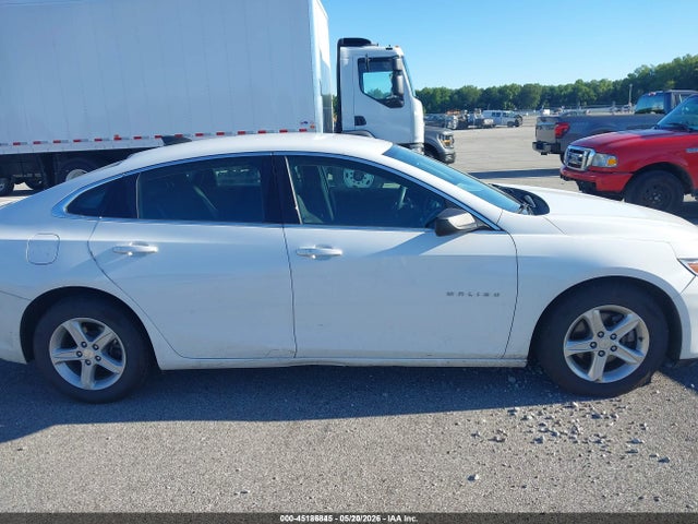 Продажа на аукционе авто 2020 Chevrolet Malibu Fwd 1fl, vin: 1G1ZC5ST5LF152188, номер лота: 45186845