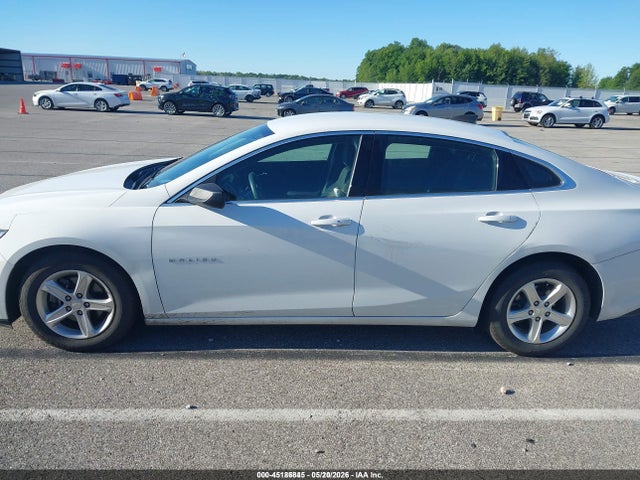 Продажа на аукционе авто 2020 Chevrolet Malibu Fwd 1fl, vin: 1G1ZC5ST5LF152188, номер лота: 45186845