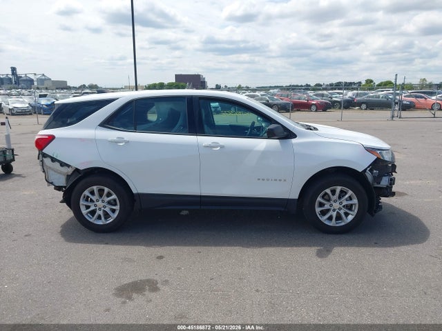2GNAXREV8J6132271 Chevrolet EQUINOX LS