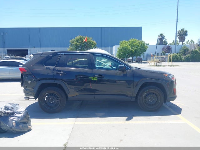 2022 Toyota Rav4 Le მანქანა იყიდება აუქციონზე, vin: 2T3H1RFV4NW190492, აუქციონის ნომერი: 45186891