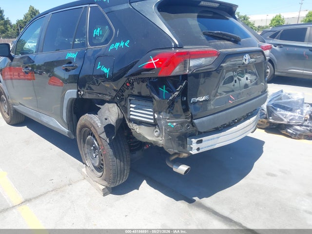 2022 Toyota Rav4 Le მანქანა იყიდება აუქციონზე, vin: 2T3H1RFV4NW190492, აუქციონის ნომერი: 45186891