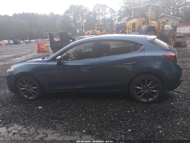 45186895 :رقم المزاد ، 3MZBN1L33JM274102 vin ، 2018 Mazda Mazda3 Touring مزاد بيع