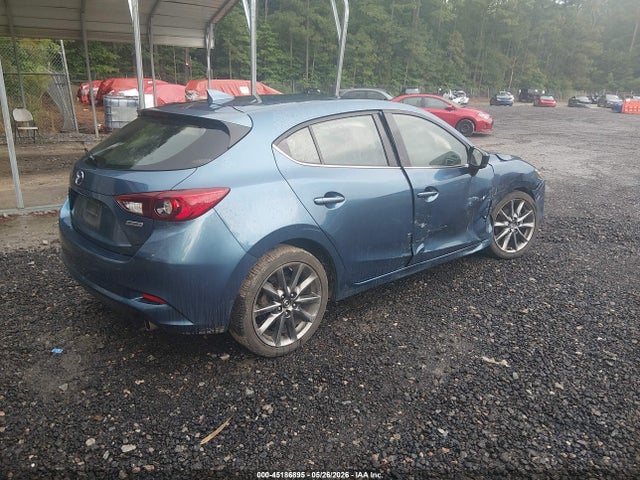 45186895 :رقم المزاد ، 3MZBN1L33JM274102 vin ، 2018 Mazda Mazda3 Touring مزاد بيع