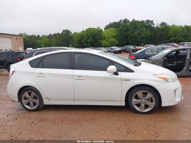 Продажа на аукционе авто 2013 Toyota Prius Three Se, vin: JTDKN3DU4D5580922, номер лота: 45186918