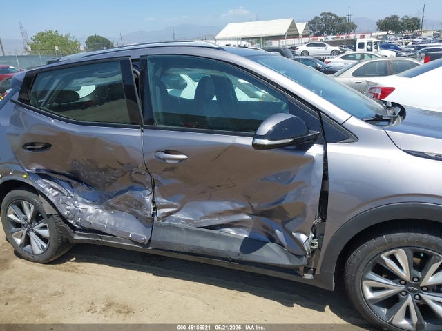 1G1FY6S01P4107251 Chevrolet Bolt Euv Fwd Lt