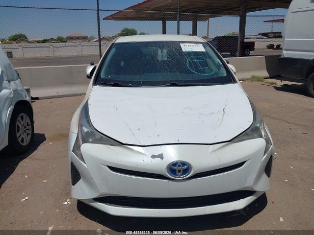 Toyota Prius Two 2016 JTDKBRFU8G3016490 Image 12