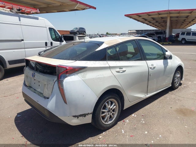 Toyota Prius Two 2016 JTDKBRFU8G3016490 Image 4