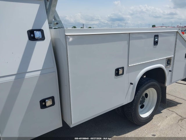 45186945 :رقم المزاد ، 1FDUF5GN6MDA06622 vin ، 2021 Ford F-550 Chassis Xl مزاد بيع