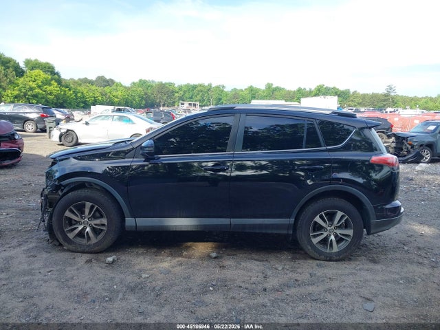 2T3WFREV0HW313395 Toyota Rav4 Xle