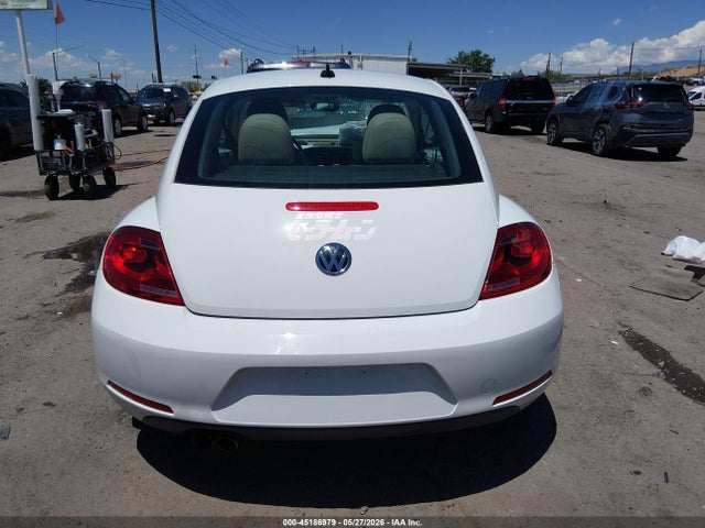 3VWJ17AT0FM635158 Volkswagen Beetle 1.8t