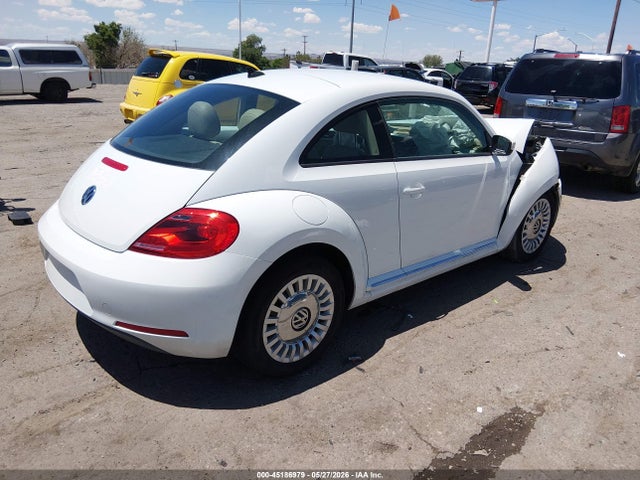 3VWJ17AT0FM635158 Volkswagen Beetle 1.8t