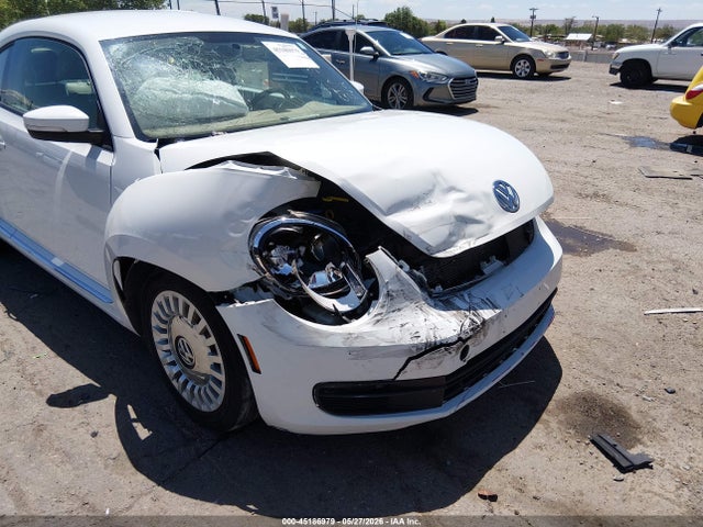 3VWJ17AT0FM635158 Volkswagen Beetle 1.8t