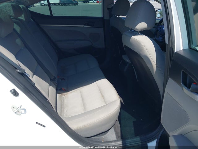 2017 Hyundai Elantra Se მანქანა იყიდება აუქციონზე, vin: 5NPD74LF5HH189540, აუქციონის ნომერი: 45186993