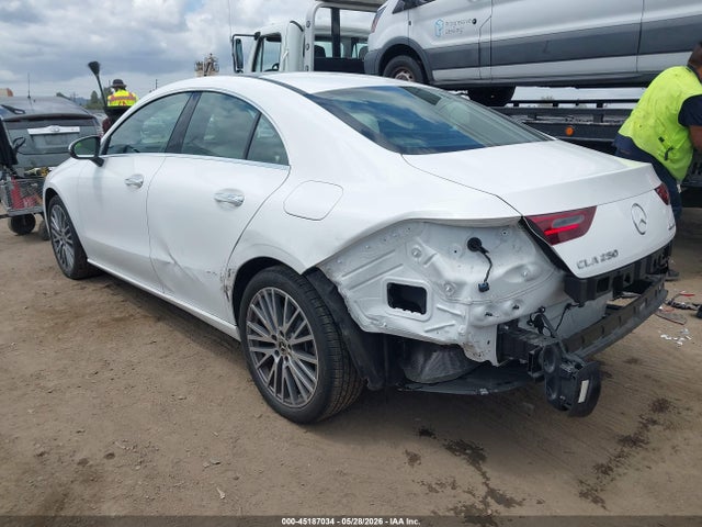 W1K5J4HB3RN455446 Mercedes-Benz Cla 250 Coupe 4matic