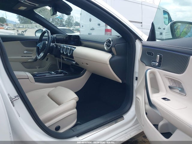 W1K5J4HB3RN455446 Mercedes-Benz Cla 250 Coupe 4matic