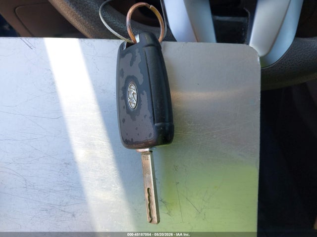 45187054 :رقم المزاد ، 5NMS23AD1KH007970 vin ، 2019 Hyundai Santa Fe Se مزاد بيع