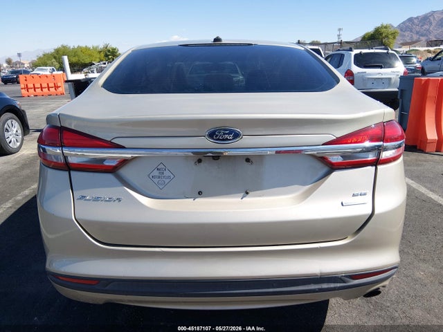 3FA6P0HDXHR132438 Ford FUSION SE