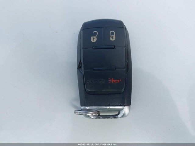 45187123 :رقم المزاد ، 3C63RRGL2LG236129 vin ، 2020 Ram 3500 Tradesman  4x4 8' Box مزاد بيع