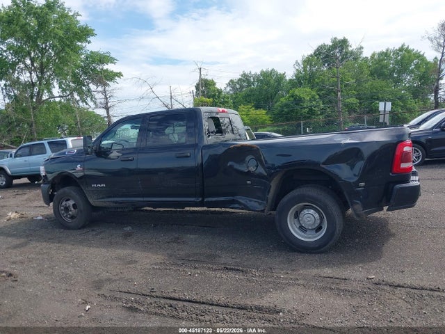 45187123 :رقم المزاد ، 3C63RRGL2LG236129 vin ، 2020 Ram 3500 Tradesman  4x4 8' Box مزاد بيع