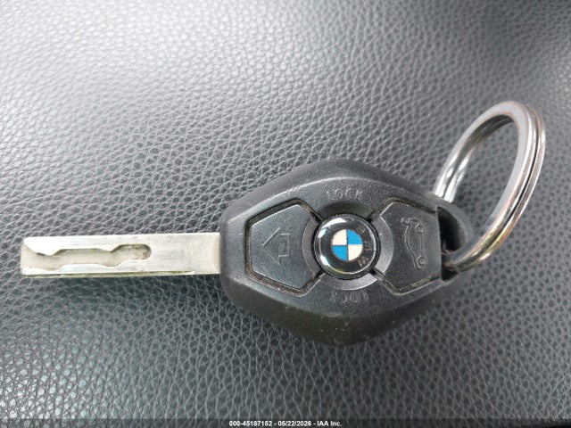 2006 Bmw 530i მანქანა იყიდება აუქციონზე, vin: WBANE73586CM33514, აუქციონის ნომერი: 45187152