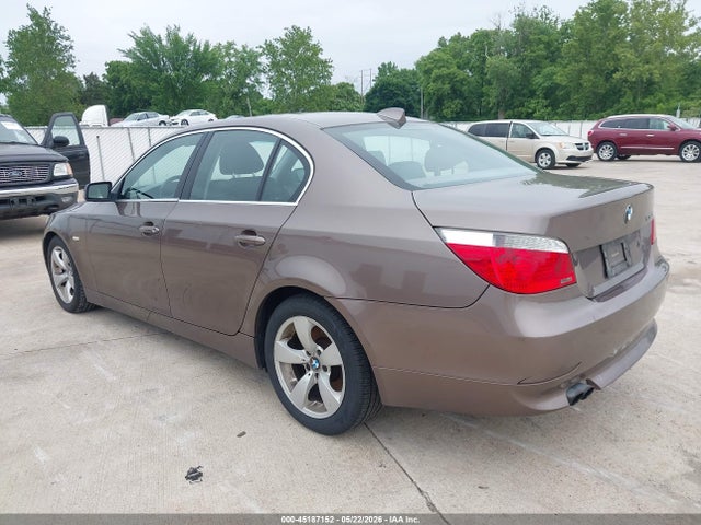 2006 Bmw 530i მანქანა იყიდება აუქციონზე, vin: WBANE73586CM33514, აუქციონის ნომერი: 45187152