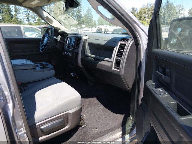 45187161 :رقم المزاد ، 1C6RR7SM1KS672797 vin ، 2019 Ram 1500 Classic Tradesman  4x4 6'4 Box مزاد بيع