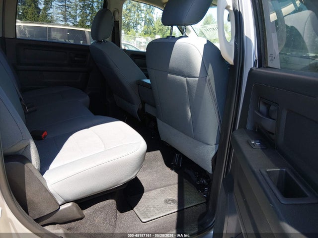 45187161 :رقم المزاد ، 1C6RR7SM1KS672797 vin ، 2019 Ram 1500 Classic Tradesman  4x4 6'4 Box مزاد بيع