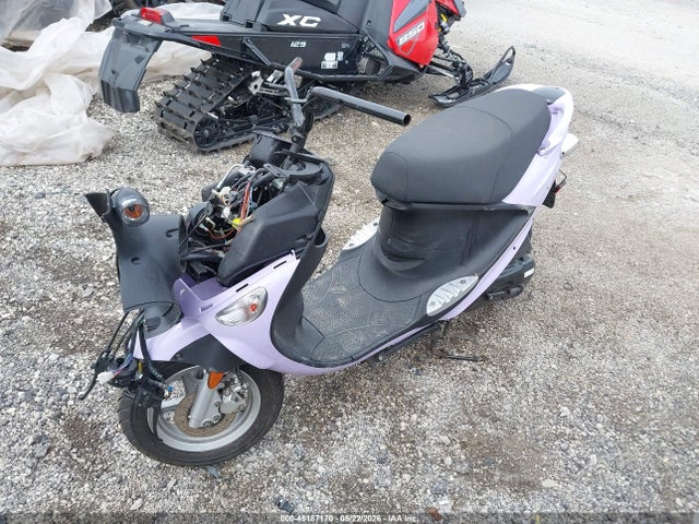45187170 :رقم المزاد ، RFVPAP5A2R1135497 vin ، 2024 Genuine Scooter Co. Buddy 50 مزاد بيع
