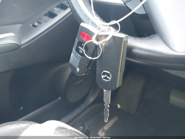 Продаж на аукціоні авто 2011 Mazda Mazda3 S Grand Touring, vin: JM1BL1M63B1371932, номер лоту: 45187179