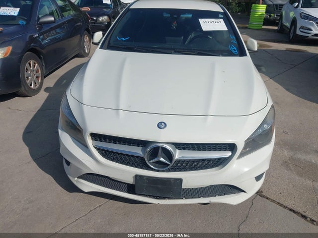 2015 Mercedes-benz Cla 250 მანქანა იყიდება აუქციონზე, vin: WDDSJ4EB2FN196502, აუქციონის ნომერი: 45187187