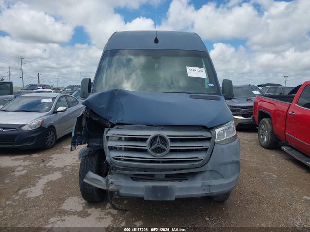 WD4PF1CD8KT012471 Mercedes-Benz Sprinter 2500 High Roof V6