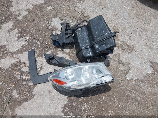 WD4PF1CD8KT012471 Mercedes-Benz Sprinter 2500 High Roof V6