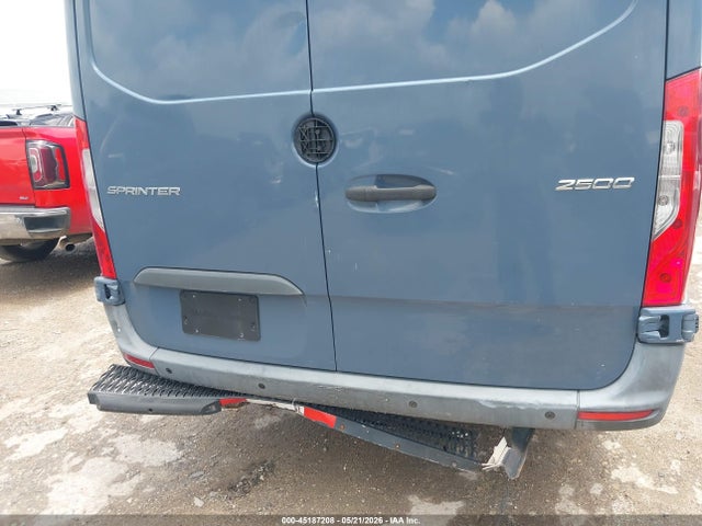WD4PF1CD8KT012471 Mercedes-Benz Sprinter 2500 High Roof V6