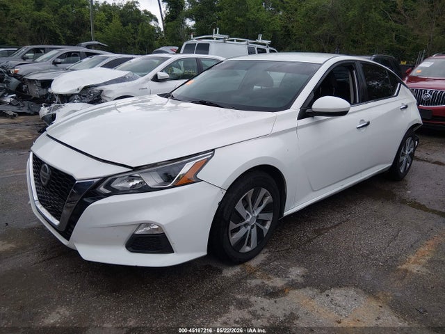 45187216 :رقم المزاد ، 1N4BL4BV7LC210071 vin ، 2020 Nissan Altima S Fwd مزاد بيع