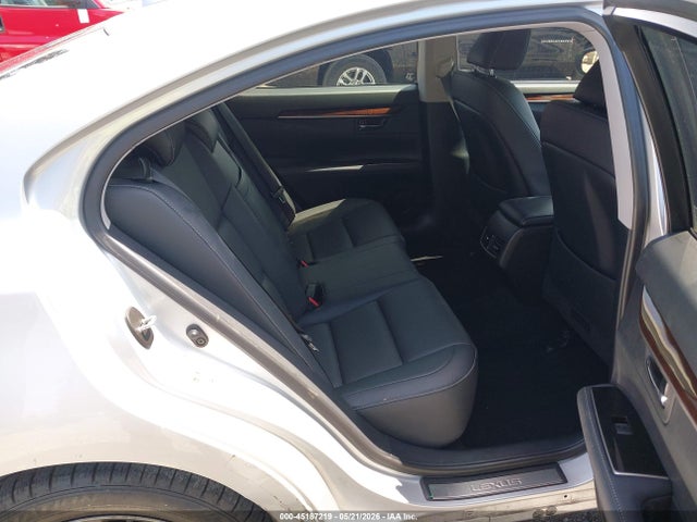 JTHBW1GG5G2128988 Lexus ES 300H