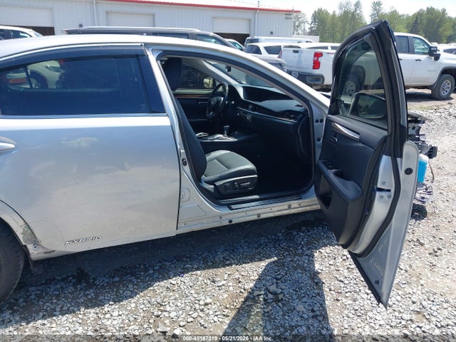 JTHBW1GG5G2128988 Lexus ES 300H
