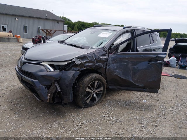 Aukcja sprzedaży 2017 Toyota Rav4 Xle, vin: JTMWFREV8HJ133645, numer aukcji: 45187273