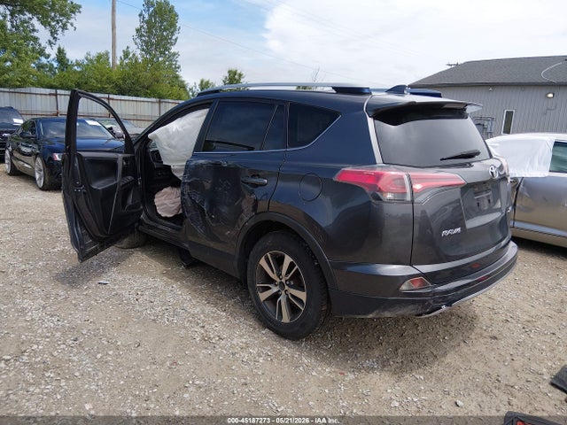 Aukcja sprzedaży 2017 Toyota Rav4 Xle, vin: JTMWFREV8HJ133645, numer aukcji: 45187273