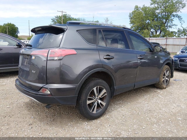 Aukcja sprzedaży 2017 Toyota Rav4 Xle, vin: JTMWFREV8HJ133645, numer aukcji: 45187273