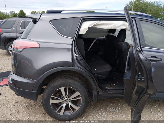 Aukcja sprzedaży 2017 Toyota Rav4 Xle, vin: JTMWFREV8HJ133645, numer aukcji: 45187273