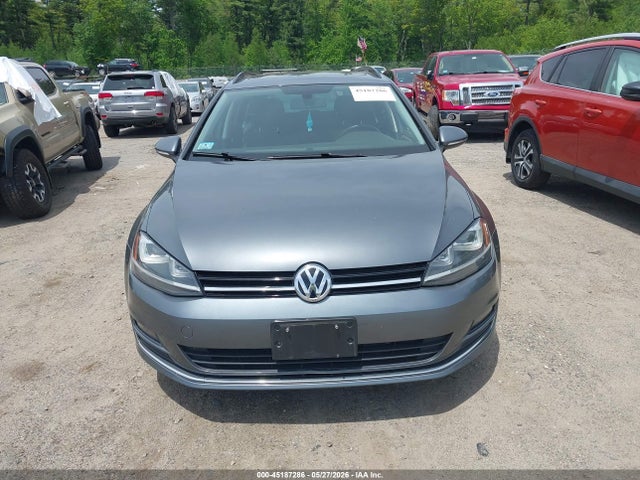 3VWC17AU2GM505532 Volkswagen Golf Sportwagen Tsi Se 4-door